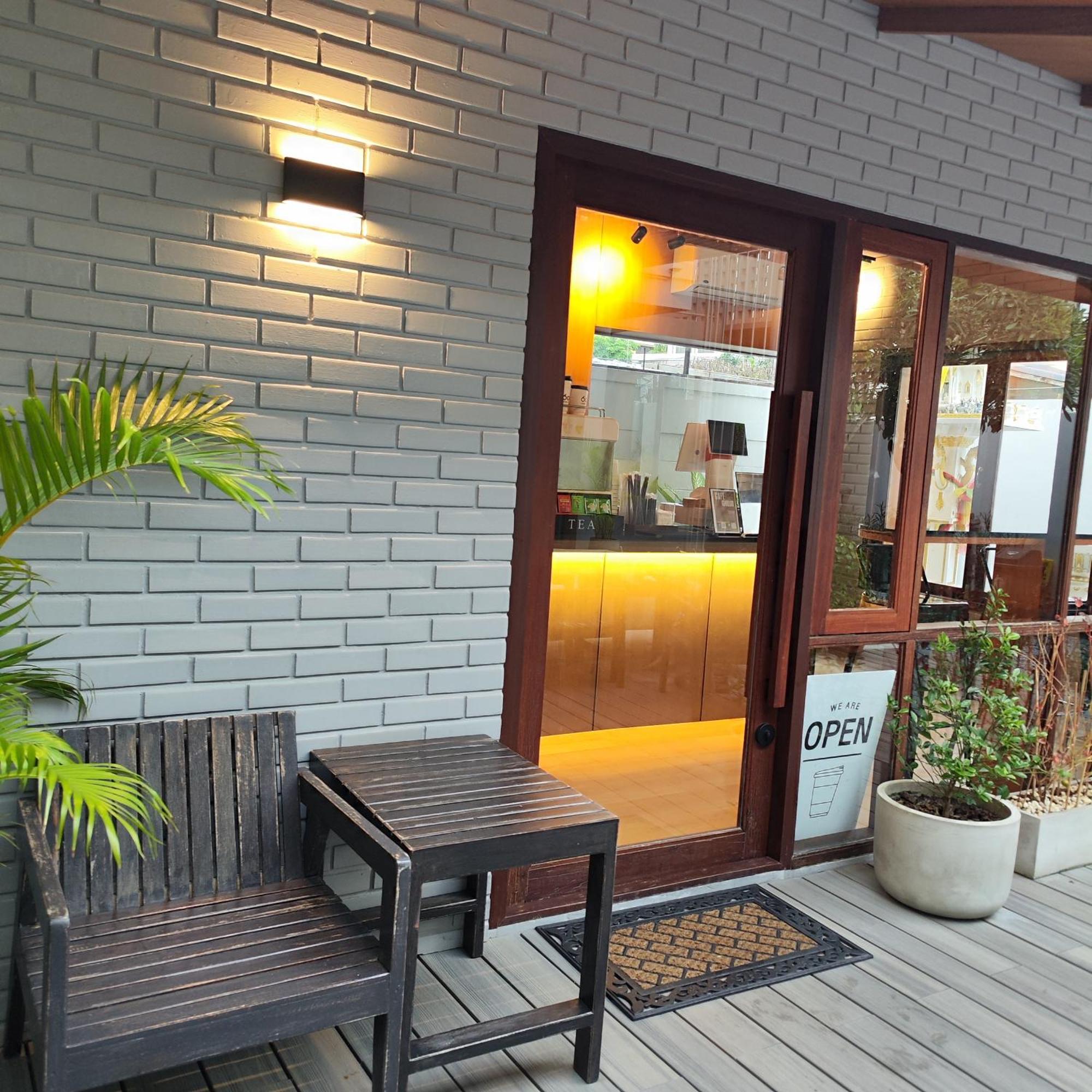 Rooms At Number60 Khaosan Bangkok Bagian luar foto